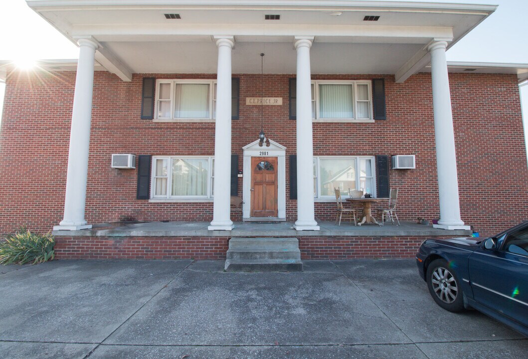 2981 3rd Ave, Unit 6 in Huntington, WV - Foto de edificio