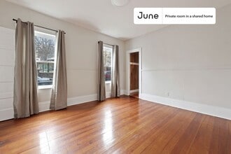 Private bedroom in 3 bed/1 bath Home in Somerville, MA - Building Photo - Building Photo