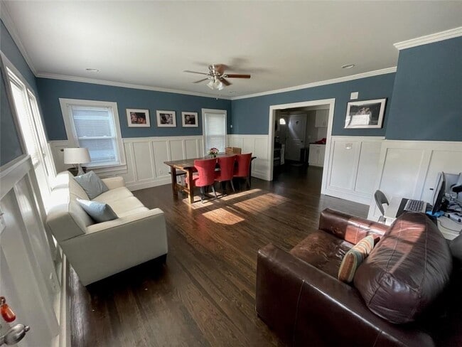 124 Woodbine Cir SE in Atlanta, GA - Building Photo - Building Photo