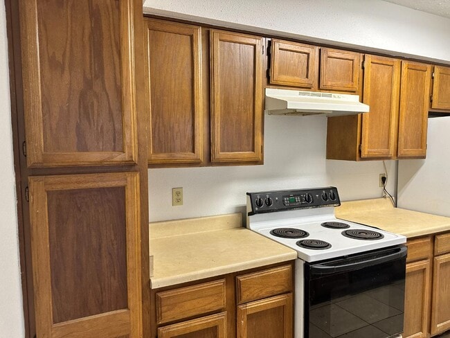 property at 7313 Gulf Fwy
