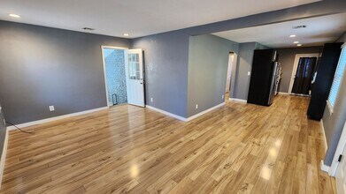 412 E 6th St in Edmond, OK - Building Photo - Building Photo