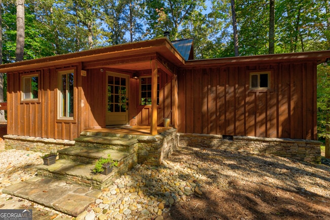 property at 250 Lovell Ln