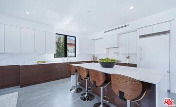 4710 Berryman Ave in Los Angeles, CA - Building Photo - Building Photo