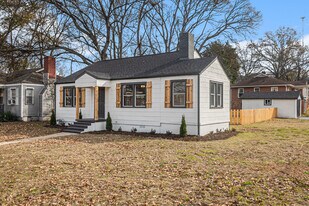 701 9th Ave S in Birmingham, AL - Building Photo