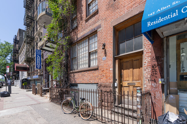 143 Allen St in New York, NY - Foto de edificio - Building Photo