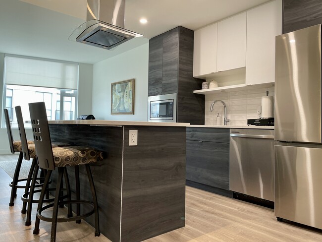 property at 1628 Store St