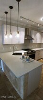 6400 Aragon Way in Ft. Myers, FL - Building Photo