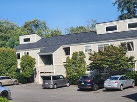 Heather Ridge, 2 Bedrooms, 1 Bathroom Apartments in Bellingham, WA - Building Photo