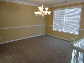 1172 Cumberland Creek Way SW in Marietta, GA - Foto de edificio - Building Photo