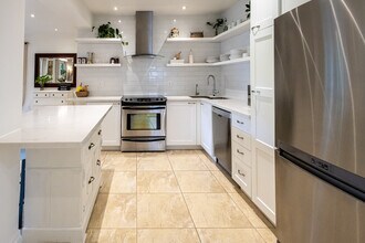 17 Mair Mills Dr in Collingwood, ON - Building Photo - Building Photo