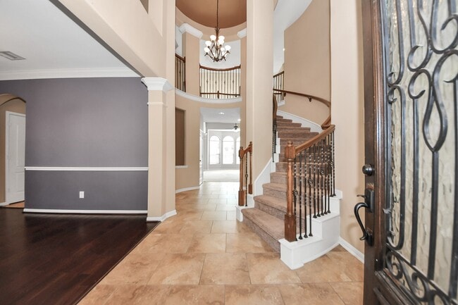 property at 9427 Sapphire Bay Ln