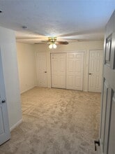 139 Phanturn Ln in Bellaire, TX - Building Photo - Building Photo