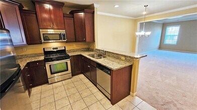 311 Canter Ct in Goshen, NY - Foto de edificio - Building Photo