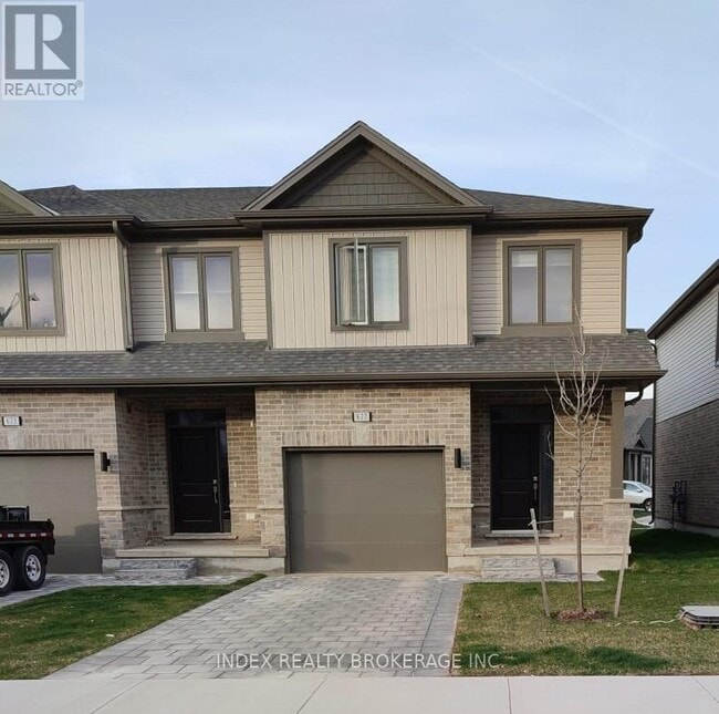 property at 677 Chelton Rd