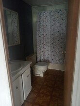 7566 Peyraud Dr in North Fort Myers, FL - Foto de edificio - Building Photo