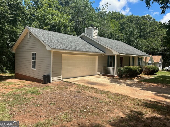 112 Louise Dr in Monroe, GA - Building Photo - Building Photo