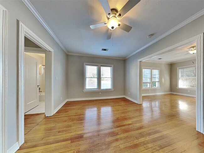 property at 3408 Crawford St