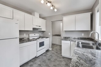 521 Main Pl in Lynden, WA - Building Photo - Building Photo