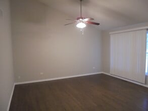 3414 Cathy Dr in Joliet, IL - Building Photo - Building Photo