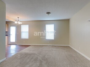 9021 Braxton Dr in Union, KY - Building Photo - Building Photo