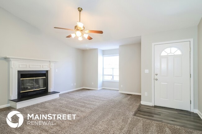 226 Creek Meadow Dr in Lexington, NC - Foto de edificio - Building Photo