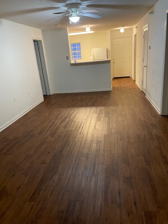 3710 Pardue Woods Pl in Raleigh, NC - Foto de edificio