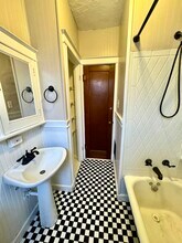 4930 Tholozan Ave in St. Louis, MO - Building Photo - Building Photo