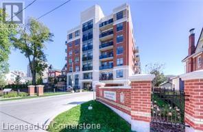 property at 399 Queen St S