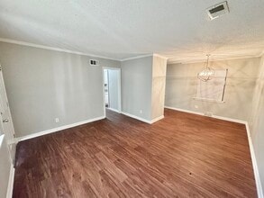 2050 Sharon Ln in Memphis, TN - Building Photo - Building Photo