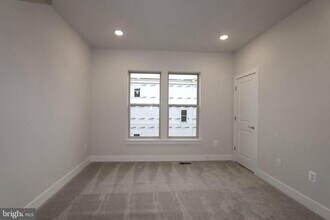 9 Morrison Dr in Gaithersburg, MD - Building Photo - Building Photo