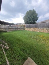 7917 Meadow View Tr in Fort Worth, TX - Building Photo - Building Photo