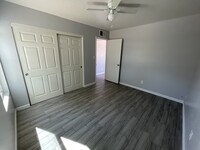 1125 N Oleander St, Unit B in Tempe, AZ - Building Photo - Building Photo