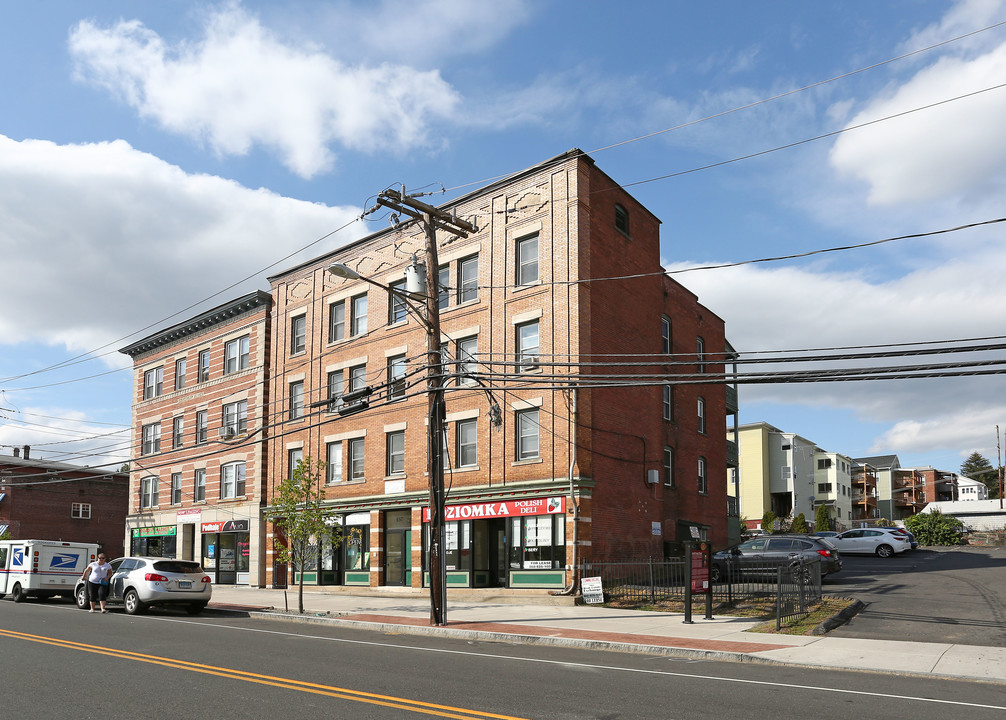 157 Broad St in New Britain, CT - Building Photo