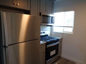 1615 W Osborn Rd-Unit -#3 in Phoenix, AZ - Building Photo - Building Photo