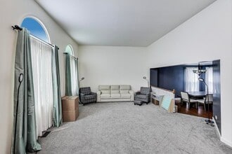 167 Southfield Dr in Vernon Hills, IL - Building Photo - Building Photo