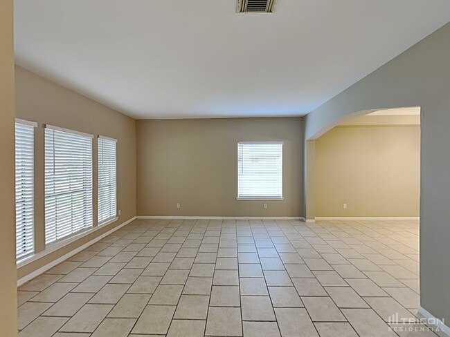 7719 Trophy Pl Dr in Humble, TX - Building Photo - Building Photo