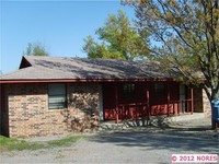 Twin Oaks Apartments in Tahlequah, OK - Building Photo - Building Photo