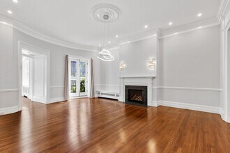 20 Chestnut St in Boston, MA - Building Photo - Building Photo