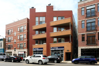 2308 W North Ave in Chicago, IL - Building Photo - Primary Photo