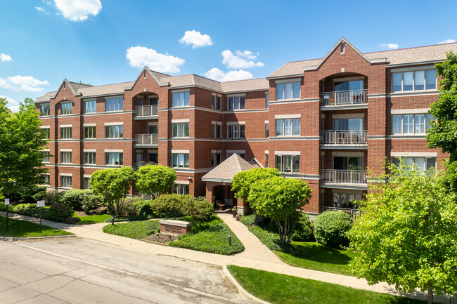 Sheridan Square in Highland Park, IL - Building Photo - Building Photo