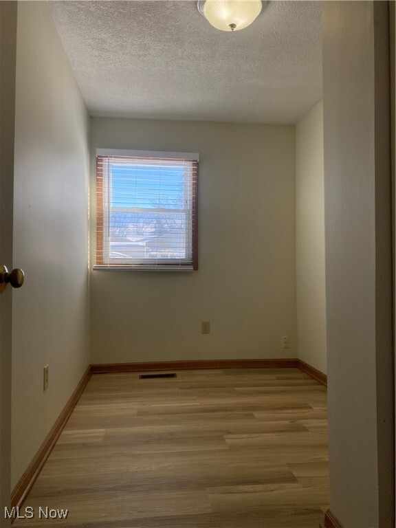 property at 1046 Overland Ave NE