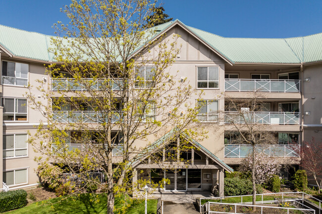 The Sands in Surrey, BC - Building Photo - Building Photo