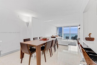 100 Bayview Dr, Unit ph25 in Sunny Isles Beach, FL - Building Photo - Building Photo