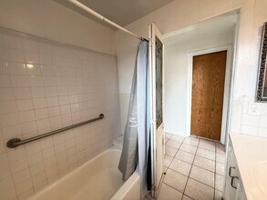 4710 NE 1st Ter, Unit 1 in Deerfield Beach, FL - Building Photo - Building Photo