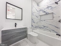 3017 Ridge Ave photo'