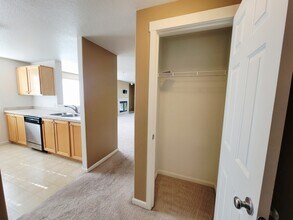 780 NW 185th Ave, Unit 202 in Beaverton, OR - Building Photo - Building Photo