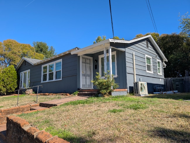 property at 1825 Washington Ave
