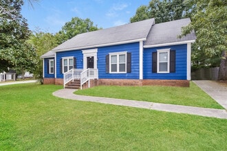 1613 Chadford Rd in Irmo, SC - Building Photo - Building Photo