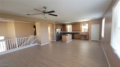 116 Palatial Pines Ave in North Las Vegas, NV - Building Photo - Building Photo
