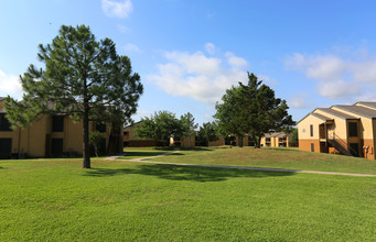 Ridgeview RG LLC in Sherman, TX - Foto de edificio - Building Photo